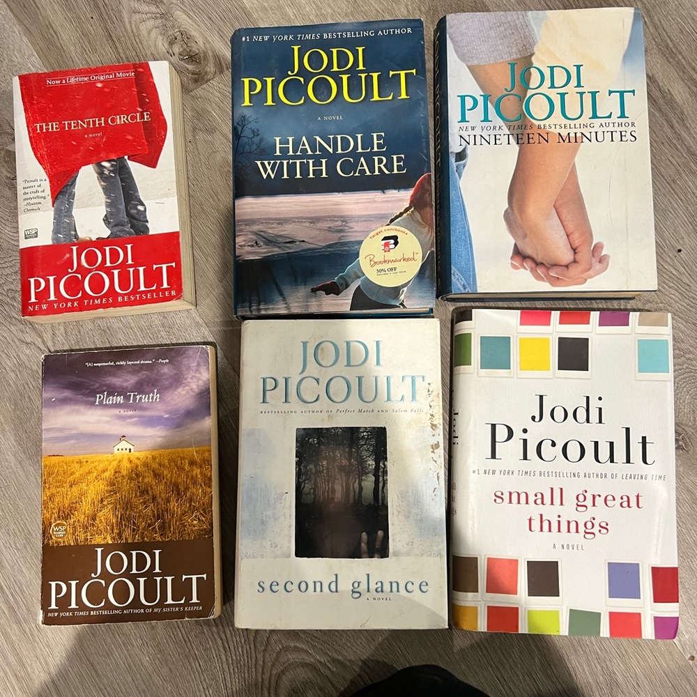 Jodi Picoult Book Collection